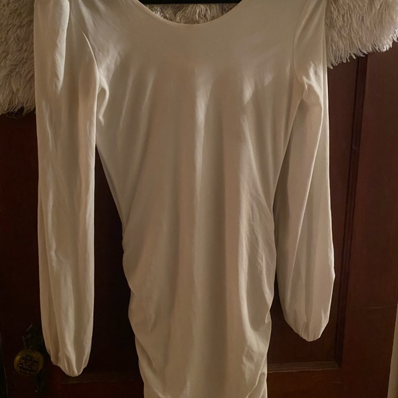 Venus dress 👗 - Picture 4 of 8